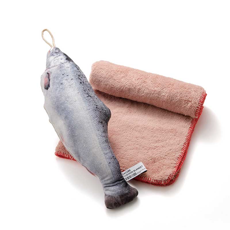 ネイチャークッションブランケット Fish Collection ブランケット 株式会社ヘミングス